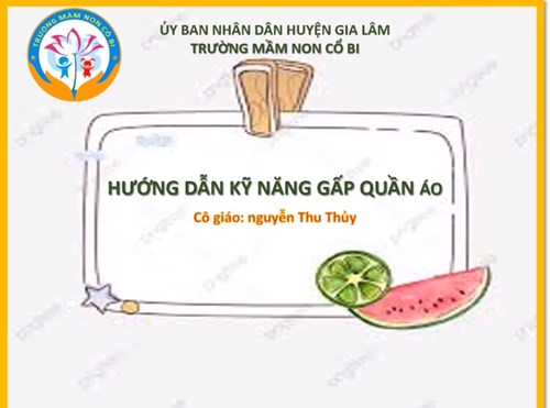 Rèn trẻ kỹ năng gấp quần áo 